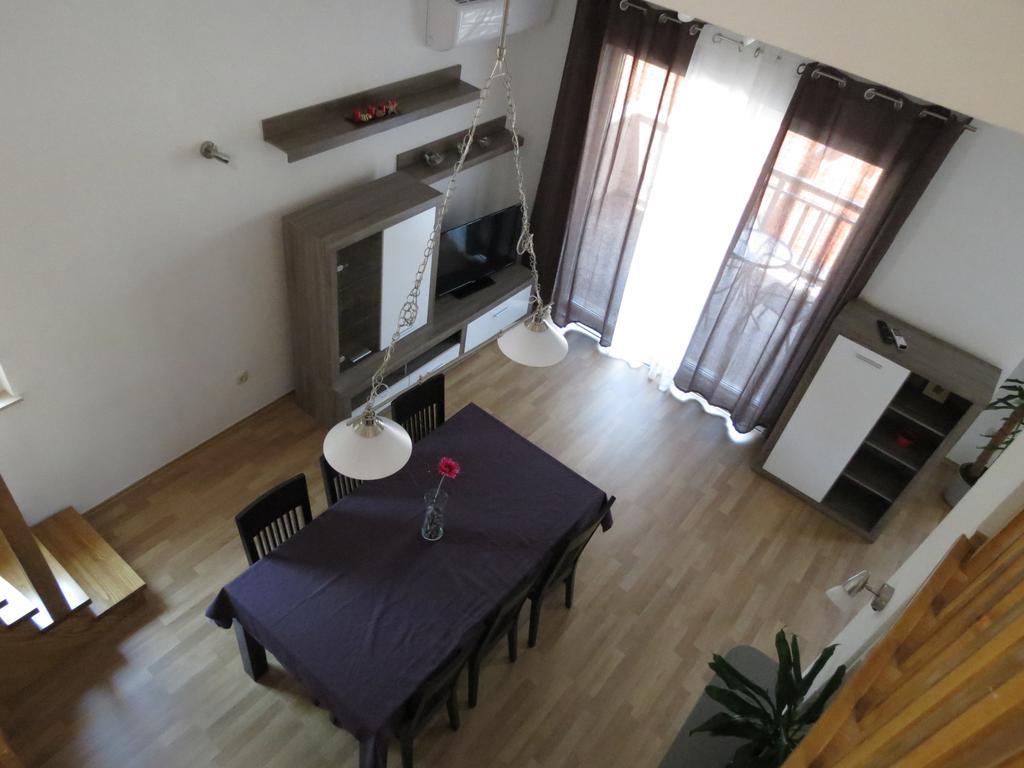 Apartments Ljubicic Podstrana Szoba fotó