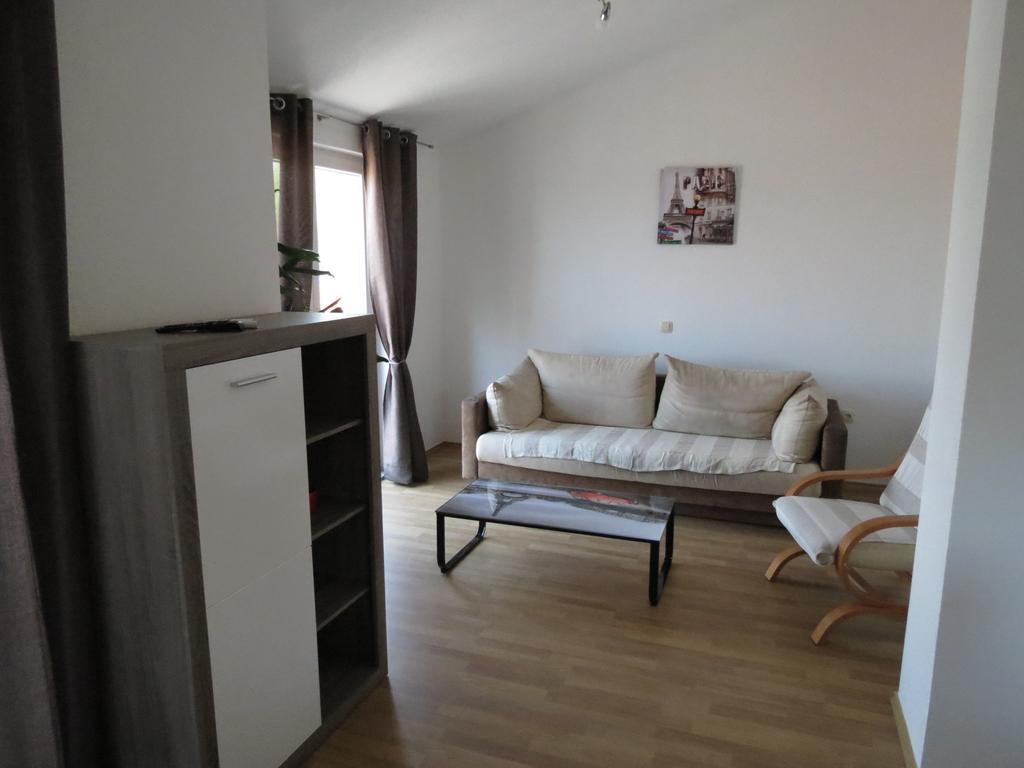 Apartments Ljubicic Podstrana Szoba fotó